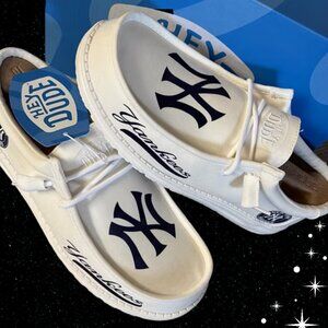 Custom Yankees Hey dudes